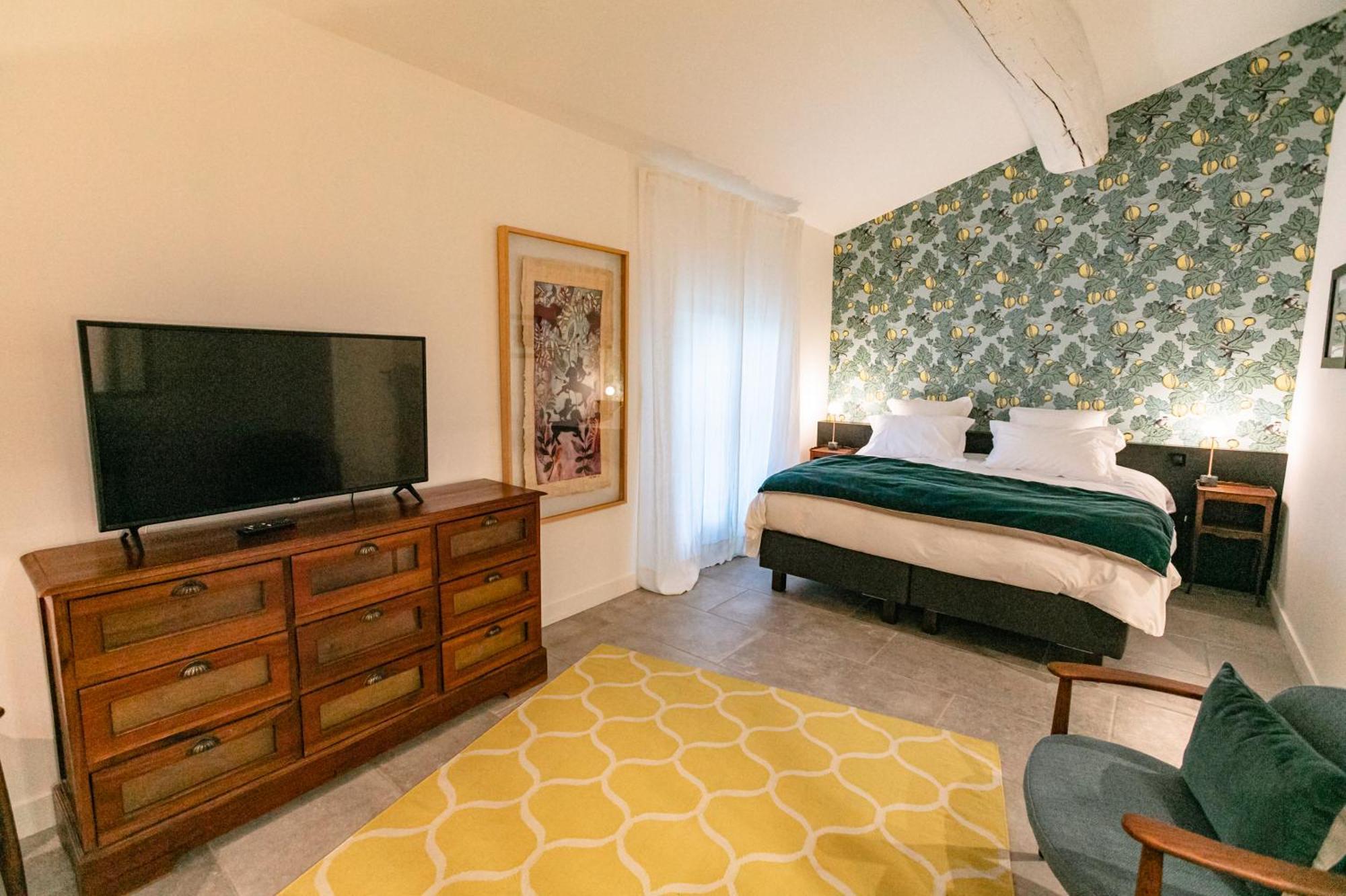 Bed and Breakfast Gabrielle Jeanne Maillane Esterno foto