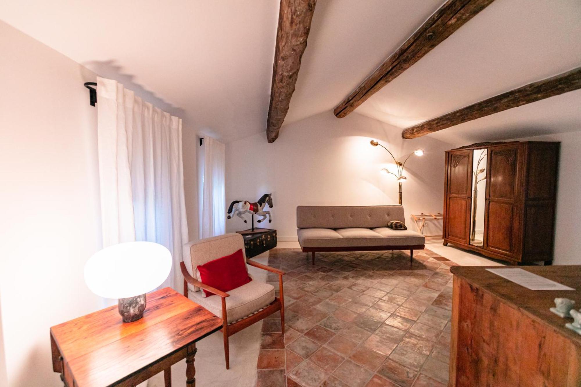 Bed and Breakfast Gabrielle Jeanne Maillane Esterno foto