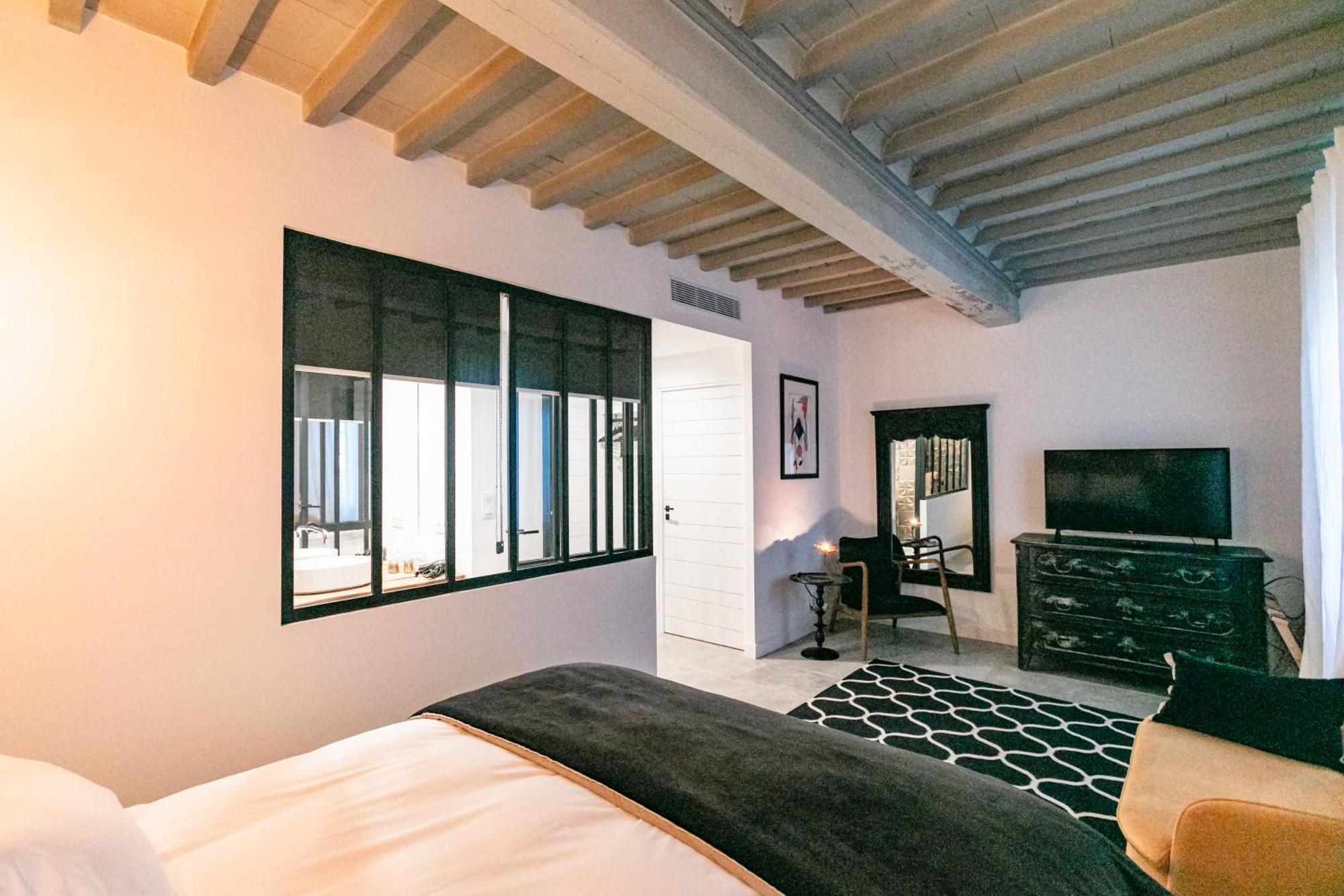 Bed and Breakfast Gabrielle Jeanne Maillane Esterno foto