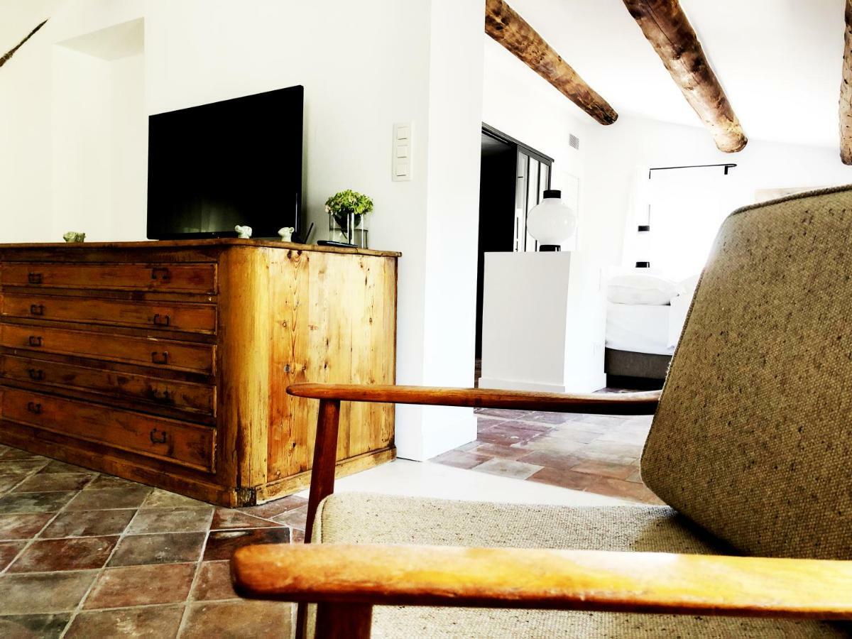 Bed and Breakfast Gabrielle Jeanne Maillane Esterno foto