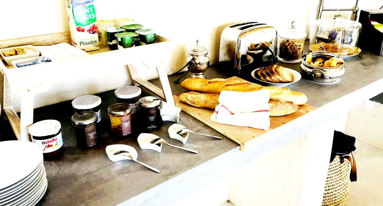 Bed and Breakfast Gabrielle Jeanne Maillane Esterno foto